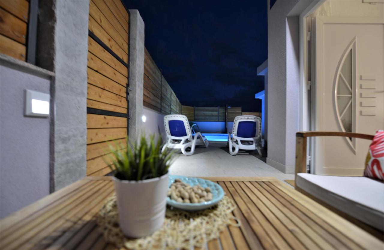 Pop&Rock Holiday House ซาดาร์ ภายนอก รูปภาพ