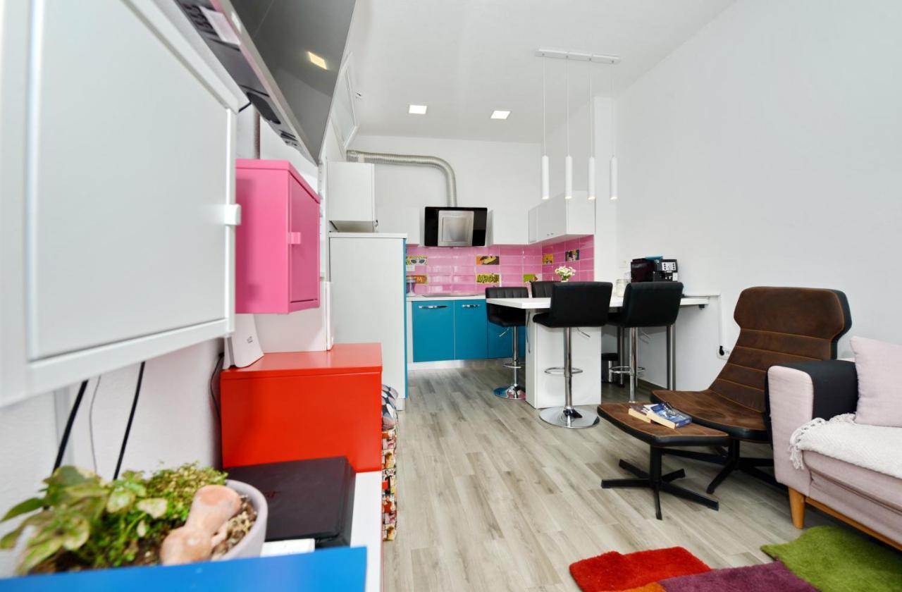 Pop&Rock Holiday House ซาดาร์ ภายนอก รูปภาพ