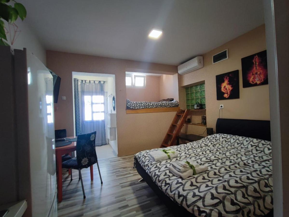 Pop&Rock Holiday House ซาดาร์ ภายนอก รูปภาพ